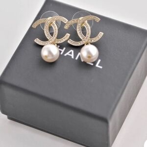 CHANEL Gold CC Crystal Pearl Drop Earrings
